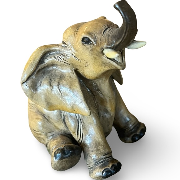 Guido Cacciapuoti Other - Vintage Signed Guido Cacciapuoti Made in Italy Baby Elephant Figurine Trunk Up